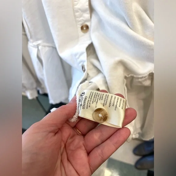 Free People oversized white cotton button down sweater high low free size - Picture 8 of 9